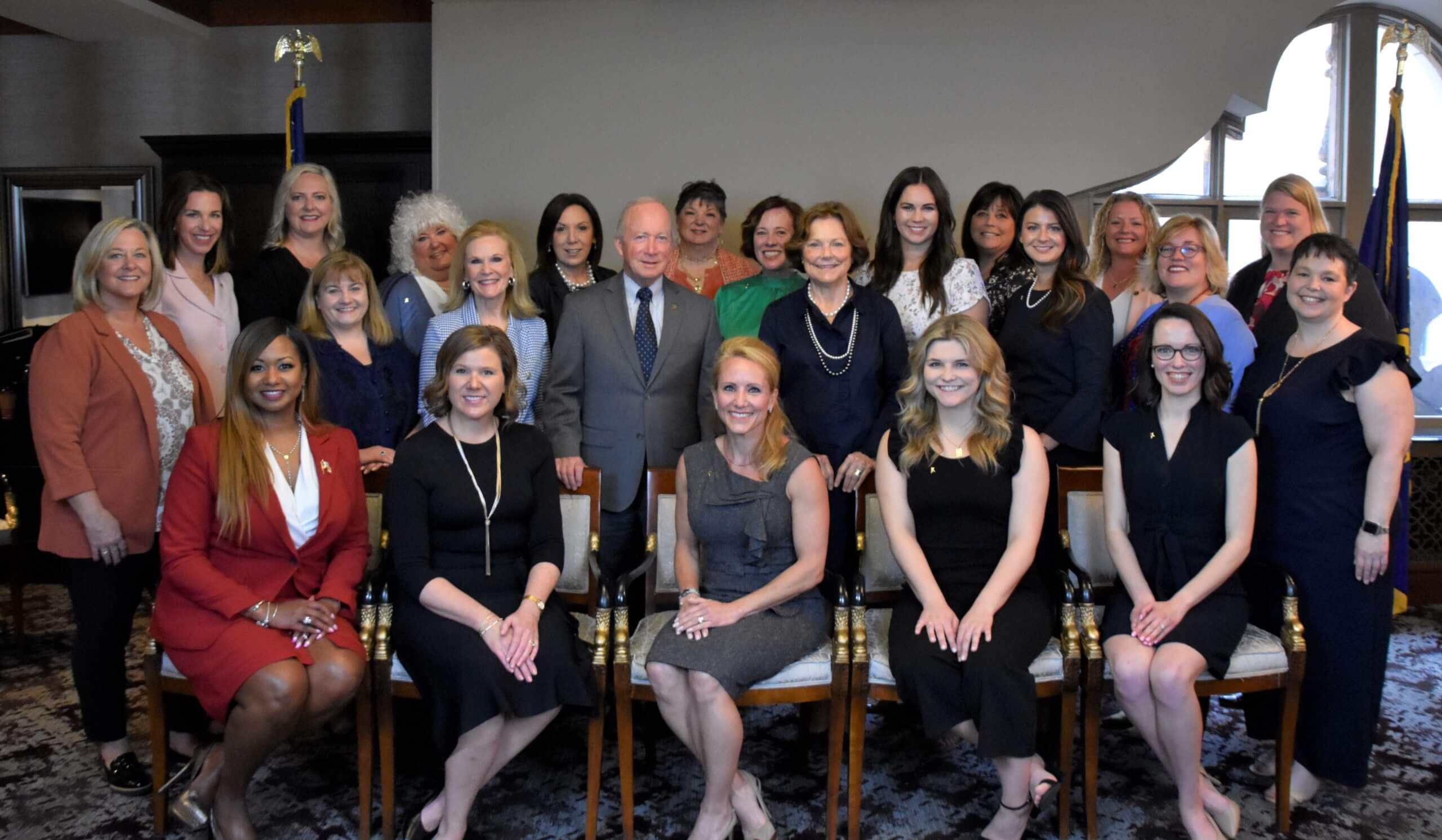 Lugar Series members pose for a group photo