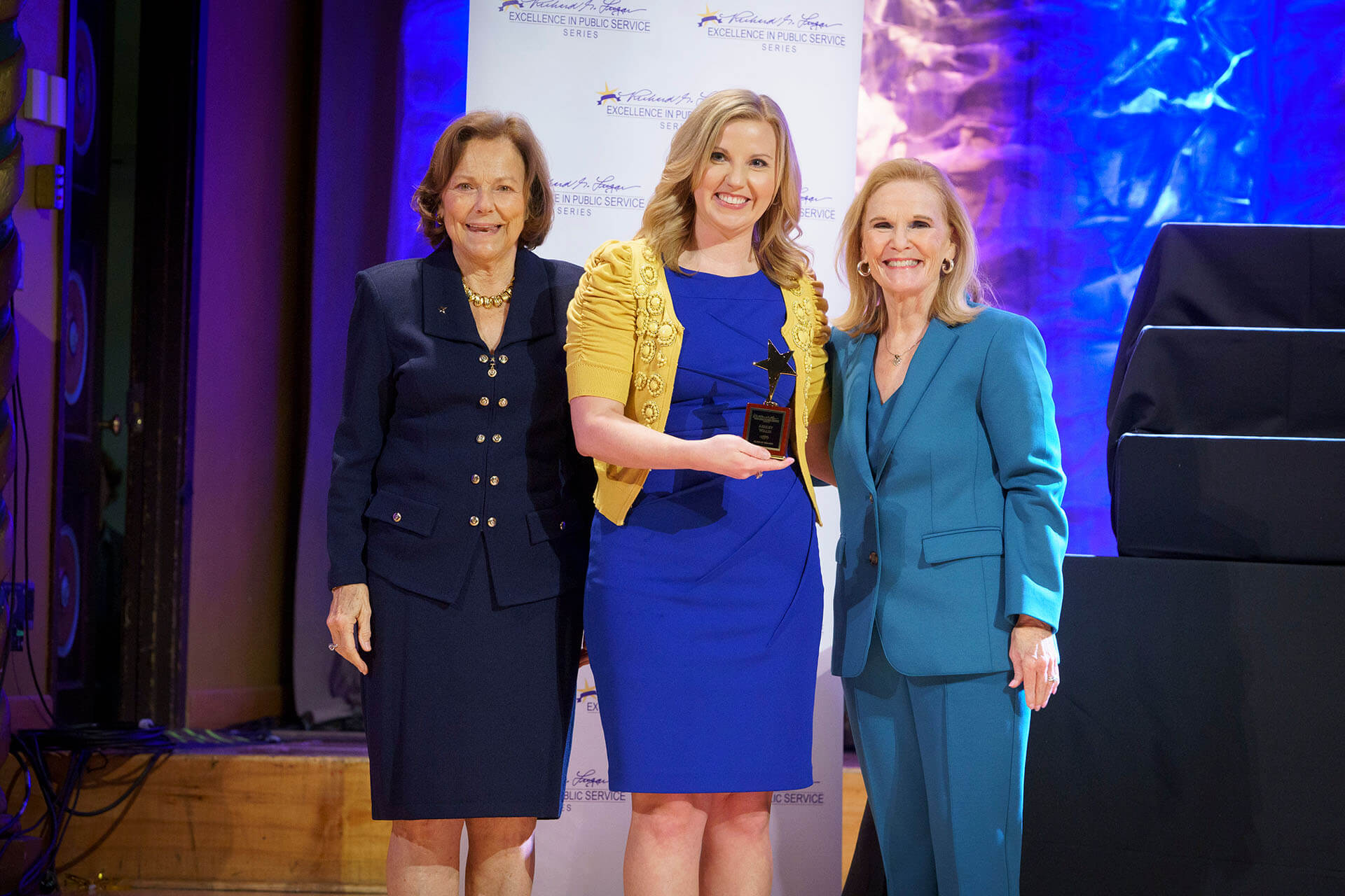 Lugar Series member is honored on stage