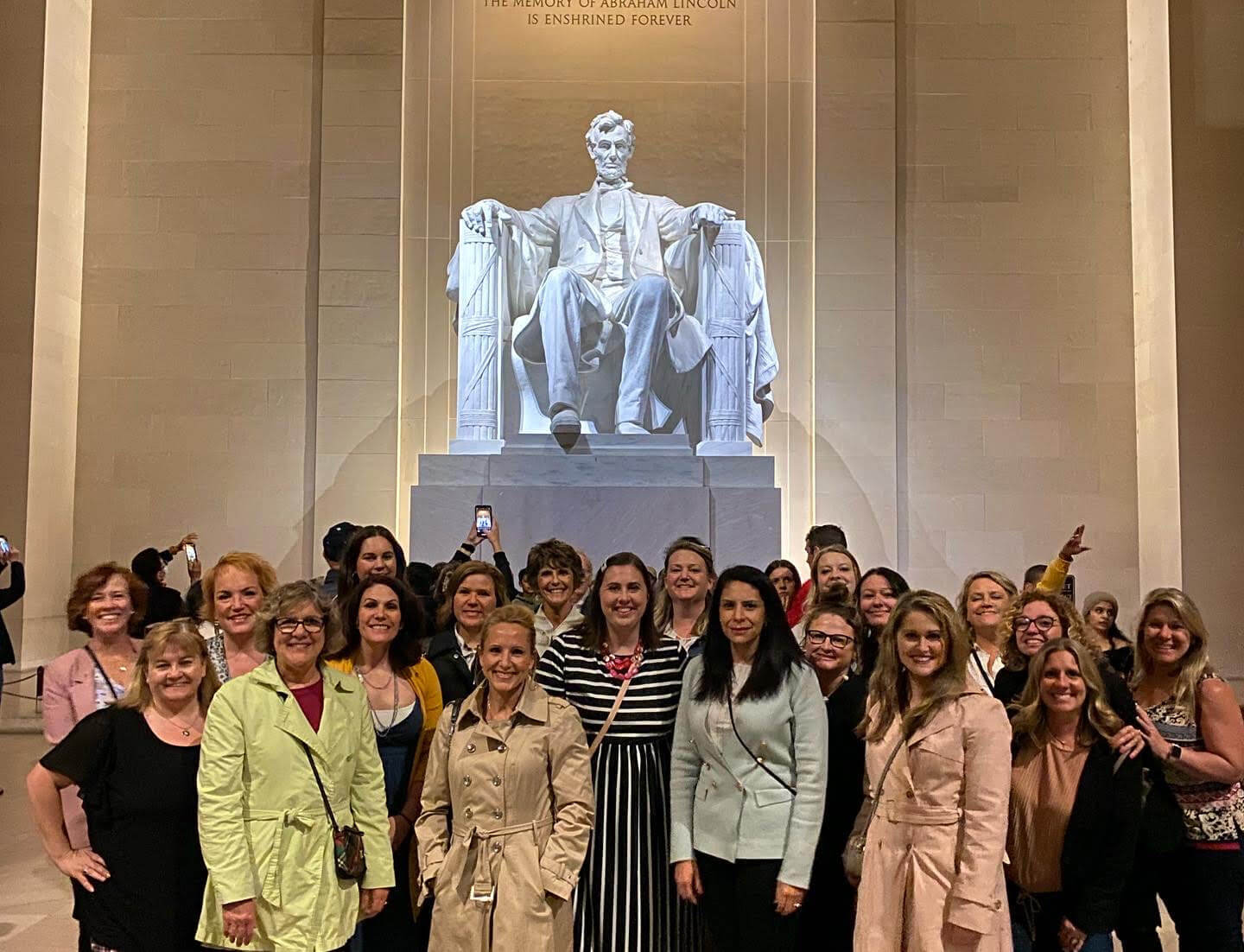 Lugar Series group at Lincoln Memorial